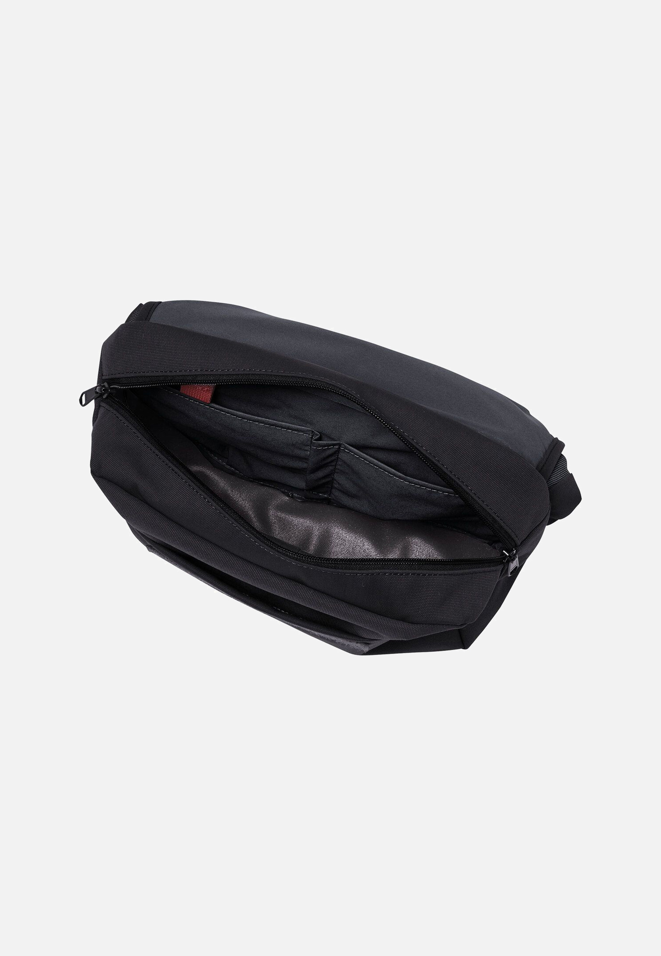 Vaude Coreway 6 Black Messenger Bag